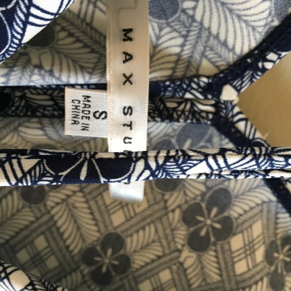MAX STUDIO DOUBLE V NECK TIE BACK SHIFT DRESS SZ S - Picture 2 of 5